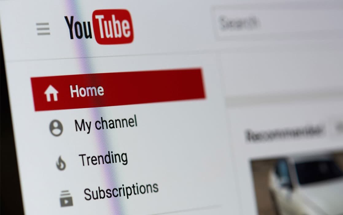How to Win Patients and Influence People with YouTube